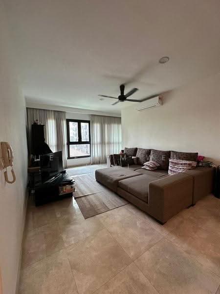 Kondominium untuk Dijual di Sastra U-Thant - Jeff LIM Wei Huai - Living Room - PropertyGuru.com.my