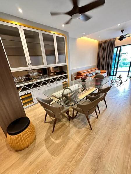 Condominium for Rent at Queens Residences Q1 @ Queens Waterfront - Jerene Yeap - Living Room - PropertyGuru.com.my