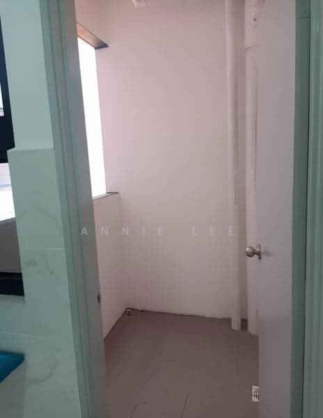 Kediaman Servis untuk Dijual di Residensi Mutiara Kajang 2 - Annie Lee - Yard - PropertyGuru.com.my