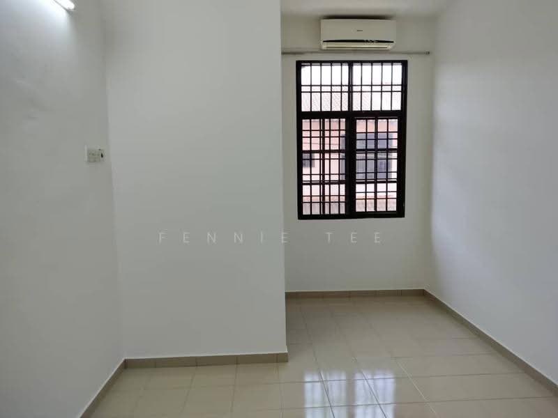 2-storey Terraced House for Rent in Teluk Intan (Perak) - Fennie Tee - Interior - PropertyGuru.com.my