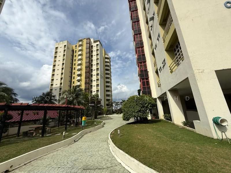 Condominium for Sale at Indera Subang - Wong Ye Lien PhD - Exterior - PropertyGuru.com.my