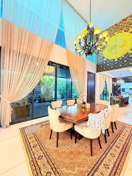 Bungalow House for Sale in Masai (Johor) - Sausa Lee - Dining Room - PropertyGuru.com.my
