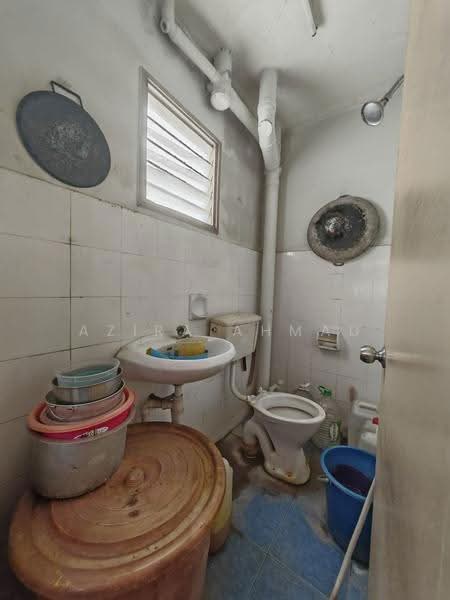 Apartment for Sale at Taman Putra Perdana - Azira Ahmad - Bathroom - PropertyGuru.com.my