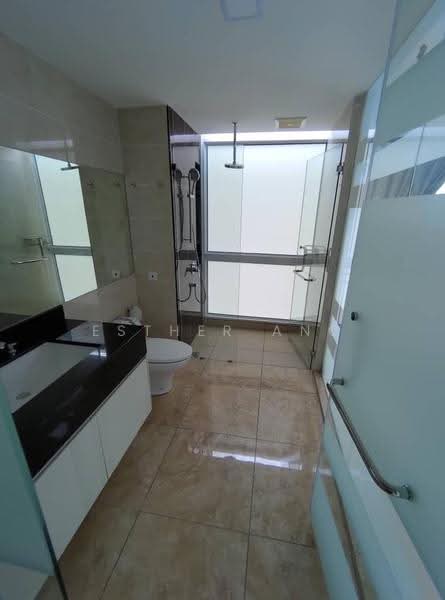 Kondominium untuk Dijual di Paradiso Nuova (Merak Kayangan) - Esther Ang - Bathroom - PropertyGuru.com.my
