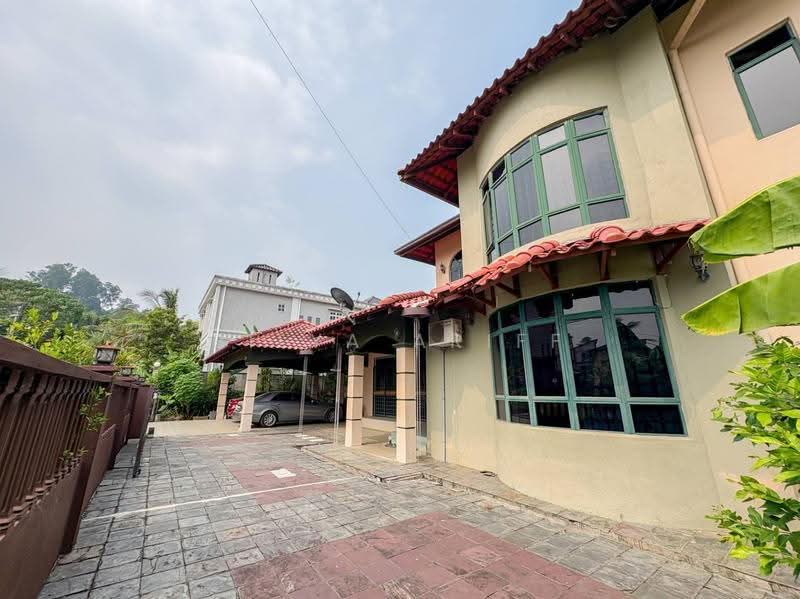 Bungalow House untuk Dijual di Kampung Dato Abu Bakar Baginda (Dengkil) - BILYA ARIFF - PropertyGuru.com.my