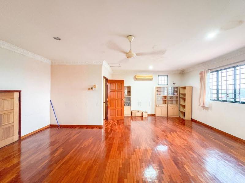 Bungalow House untuk Dijual di Kampung Dato Abu Bakar Baginda (Dengkil) - BILYA ARIFF - PropertyGuru.com.my