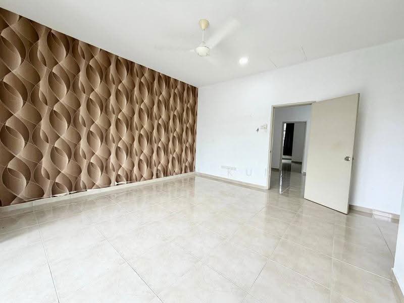 2-storey Terraced House for Sale in Nusa Sentral (Iskandar Puteri (Nusajaya)) - U Hon Kun - Living Room - PropertyGuru.com.my