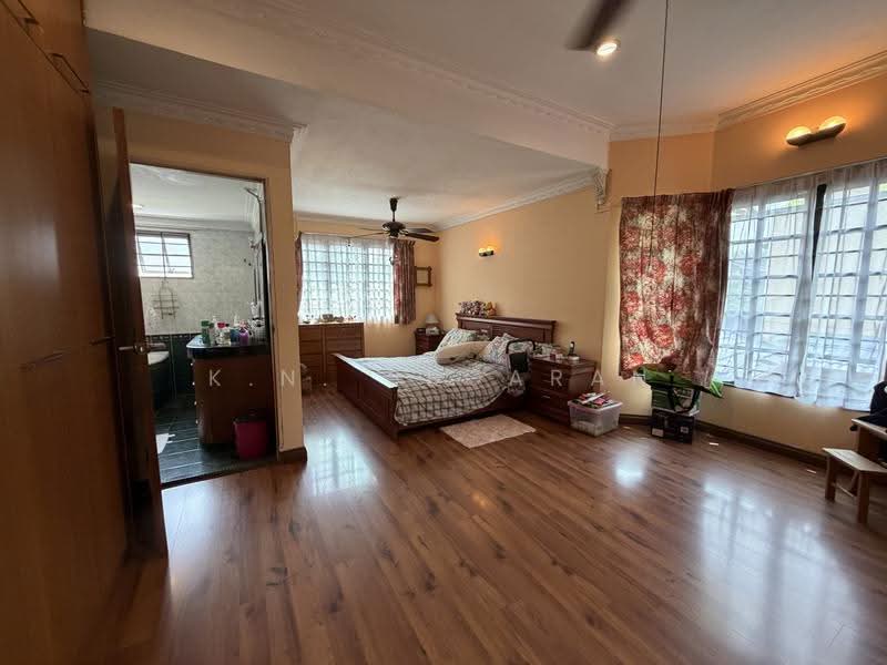 Rumah Teres 2-Tingkat untuk Dijual di Taman Bangsar (Bangsar) - K.N. Segaran - Bedroom - PropertyGuru.com.my