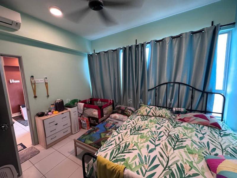 Kediaman Servis untuk Dijual di The Zizz @ Damansara North - Adibah Salim - Bedroom - PropertyGuru.com.my