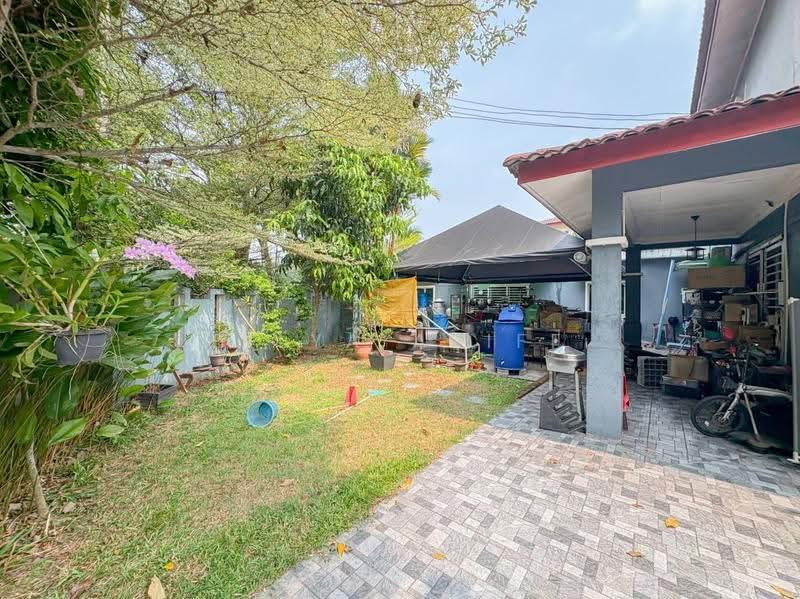 Rumah Teres 2-Tingkat untuk Dijual di Taman Lestari Perdana (Seri Kembangan) - BILYA ARIFF - Exterior - PropertyGuru.com.my