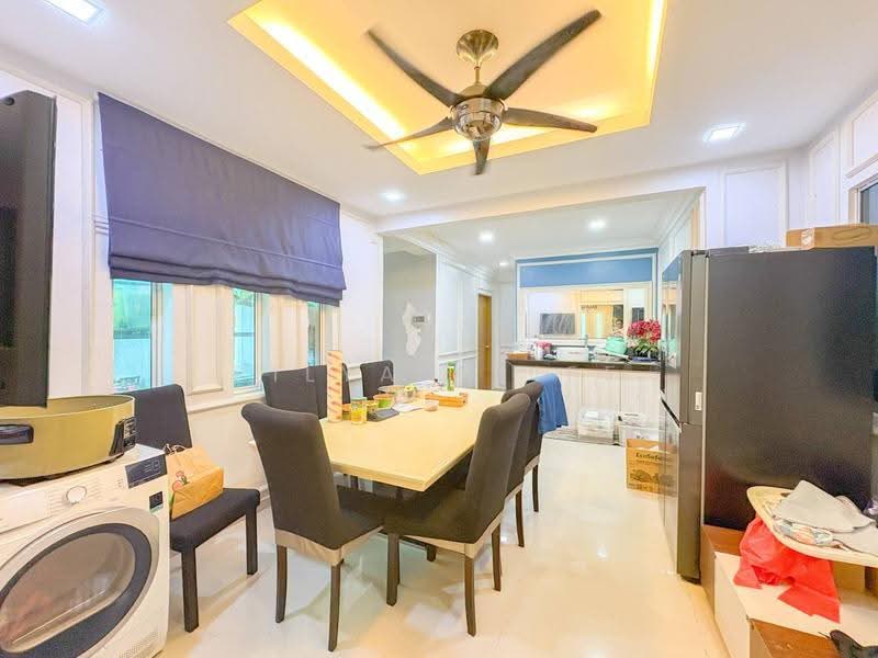 Rumah Teres 2-Tingkat untuk Dijual di Taman Lestari Perdana (Seri Kembangan) - BILYA ARIFF - Dining Room - PropertyGuru.com.my
