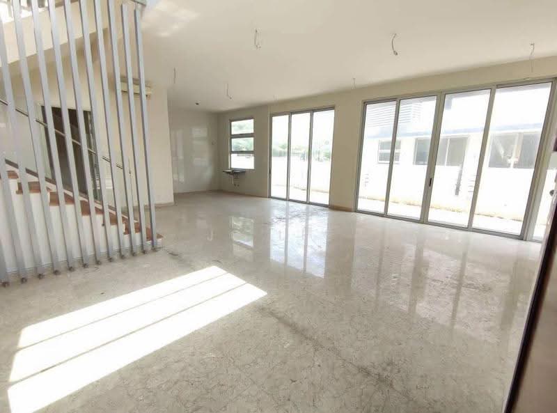 Semi-Detached House for Sale in Jalan Kuching (Kuala Lumpur) - JC Lee - Living Room - PropertyGuru.com.my