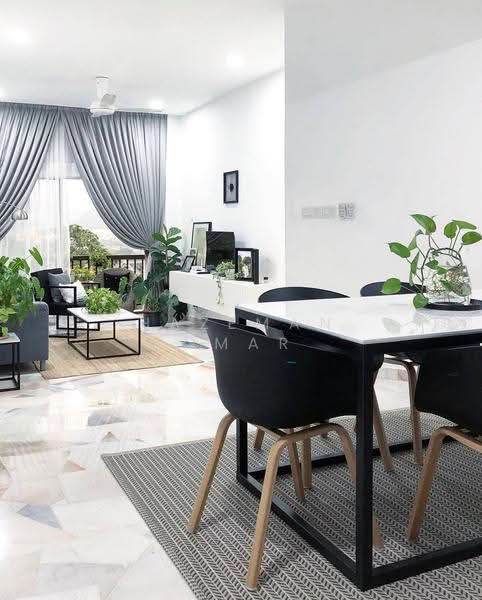 Pangsapuri untuk Dijual di Sri Kenangan - Hazeman Omar - Living Room - PropertyGuru.com.my