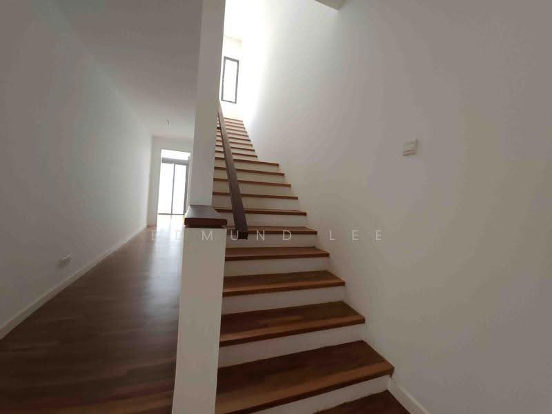 Rumah Teres untuk Dijual di Lake Fields (Sungai Besi) - Edmund Lee - PropertyGuru.com.my