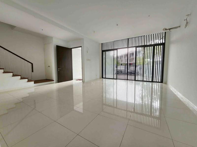 Rumah Teres untuk Dijual di Lake Fields (Sungai Besi) - Edmund Lee - PropertyGuru.com.my