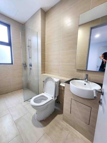 Rumah Teres untuk Dijual di Lake Fields (Sungai Besi) - Edmund Lee - Bathroom - PropertyGuru.com.my