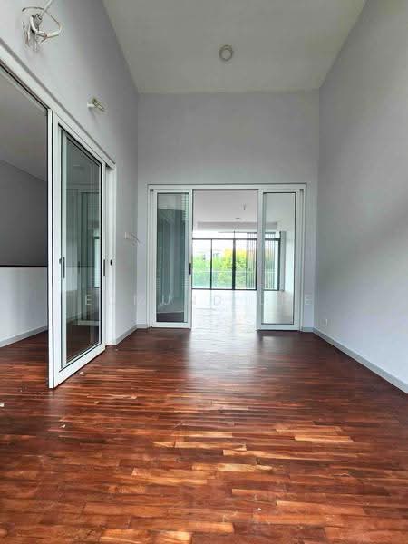 Rumah Teres untuk Dijual di Lake Fields (Sungai Besi) - Edmund Lee - Living Room - PropertyGuru.com.my