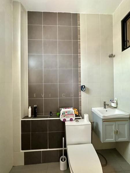 2-storey Terraced House for Sale in Taman Palma B (Ipoh) - Levi Chong - Bathroom - PropertyGuru.com.my