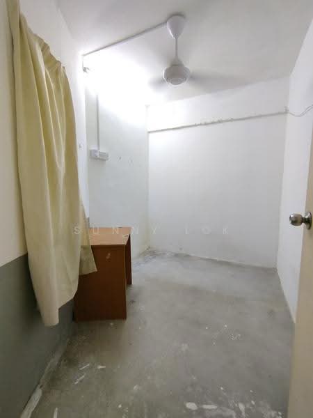 Flat for Rent at Green Garden - Sunny Lok - Interior - PropertyGuru.com.my