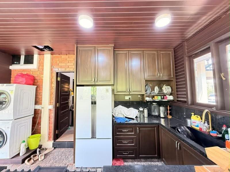 Bungalow House untuk Dijual di Straits View (Johor Bahru) - Sausa Lee - Kitchen - PropertyGuru.com.my