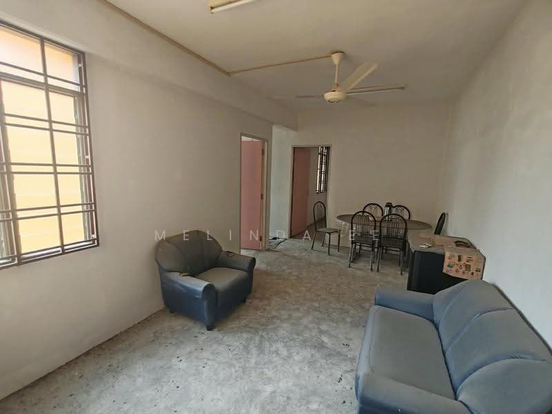 Rumah Flat untuk Dijual di Kenari - Melinda Ee - Living Room - PropertyGuru.com.my