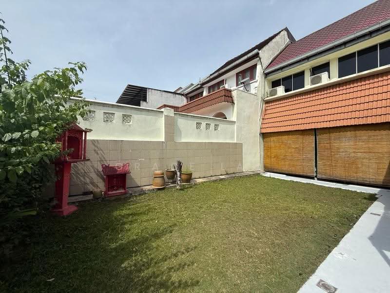 2-storey Terraced House for Sale in Taman Kolam Air (Johor Bahru) - Grace Lau - Exterior - PropertyGuru.com.my