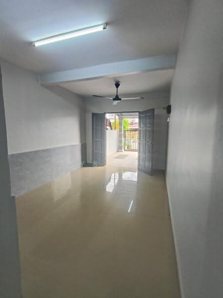 Townhouse for Sale in Rembia (Melaka) - Ys Ng - Entrance - PropertyGuru.com.my
