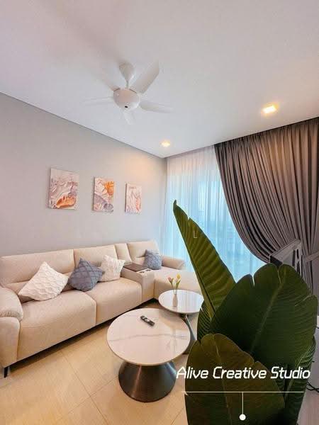 Kediaman Servis untuk Disewa di Puteri Cove Residences - Shawn Lee - Living Room - PropertyGuru.com.my