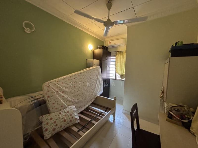 Terraced House for Sale in Bandar Botanic (Klang) - Ken Lai - Bedroom - PropertyGuru.com.my