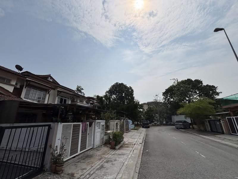 Terraced House for Sale in Bandar Botanic (Klang) - Ken Lai - Exterior - PropertyGuru.com.my