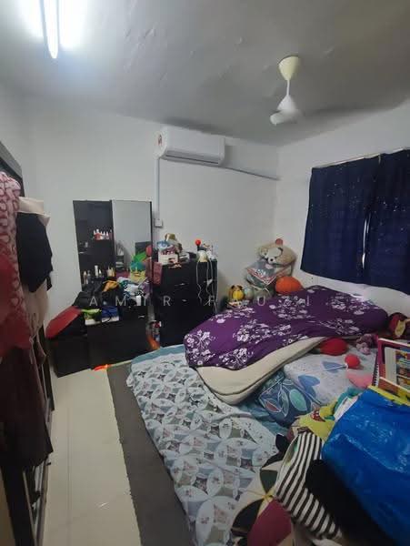 Pangsapuri untuk Dijual di Apartment Kelisa Ria - Amir Fauzi - Bedroom - PropertyGuru.com.my