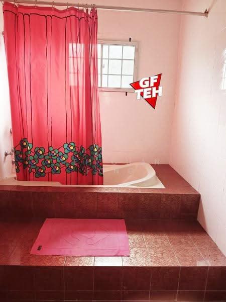 Tanah Kediaman untuk Dijual di Kubang Semang (Penang) - Teh Guan Fong - Bathroom - PropertyGuru.com.my