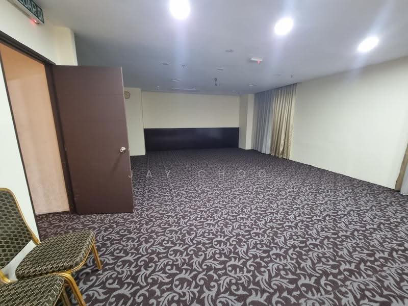 Retail Space for Rent in Greentown (Ipoh) - Jay Choo - Interior - PropertyGuru.com.my