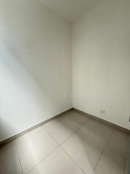 3-storey Terraced House for Sale in Taman Puchong Legenda (Puchong) - Eric Leong - PropertyGuru.com.my