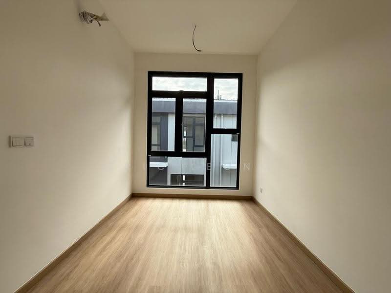 3-storey Terraced House for Sale in Taman Puchong Legenda (Puchong) - Eric Leong - PropertyGuru.com.my