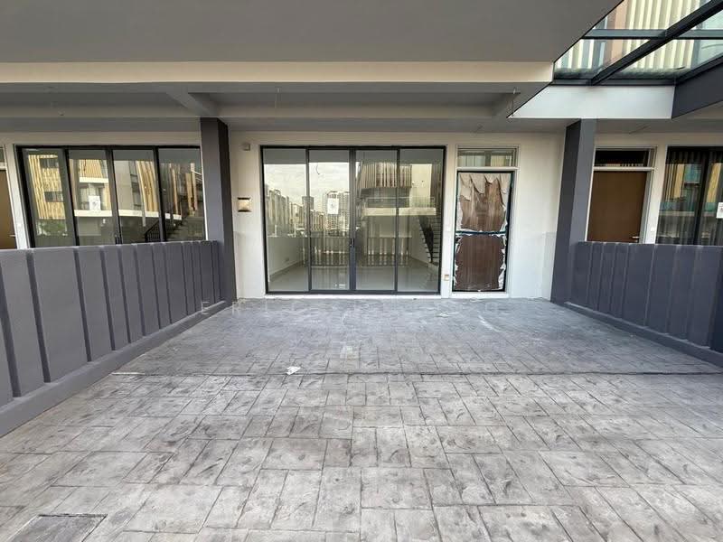 3-storey Terraced House for Sale in Taman Puchong Legenda (Puchong) - Eric Leong - PropertyGuru.com.my