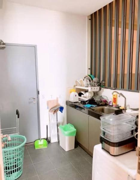 Kediaman Servis untuk Disewa di TRiGON Luxury Residences - Stanley Hang - Kitchen - PropertyGuru.com.my