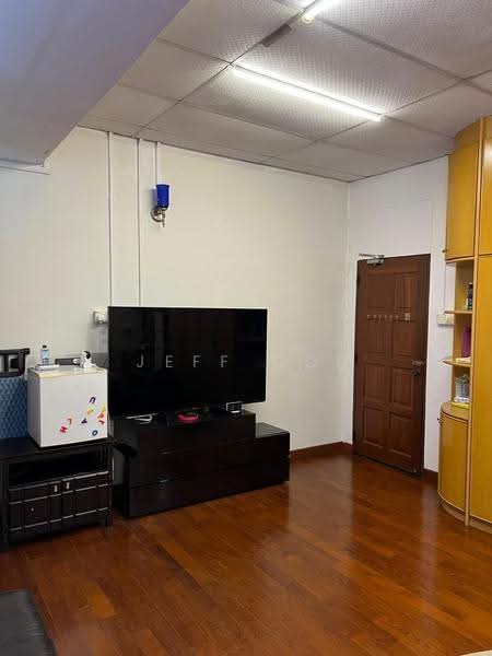 2-storey Terraced House for Sale in George Town (Penang) - Jeff Ooi - Living Room - PropertyGuru.com.my