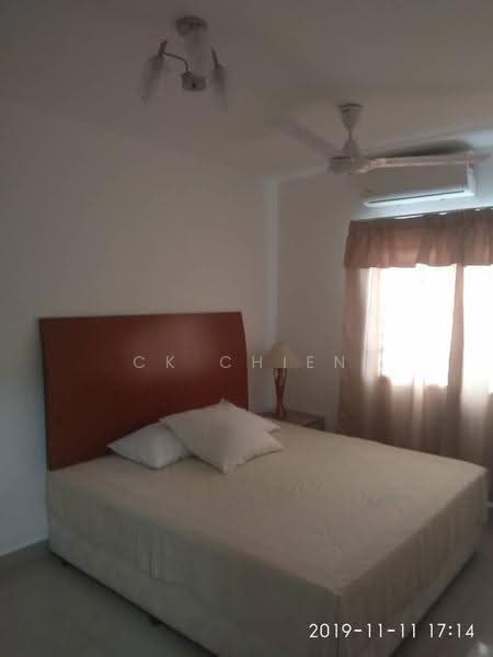 Kediaman Servis untuk Disewa di Sentrovue - CK Chien - Bedroom - PropertyGuru.com.my