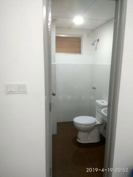 Kediaman Servis untuk Disewa di Sentrovue - CK Chien - Bathroom - PropertyGuru.com.my