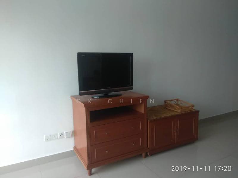 Kediaman Servis untuk Disewa di Sentrovue - CK Chien - Living Room - PropertyGuru.com.my