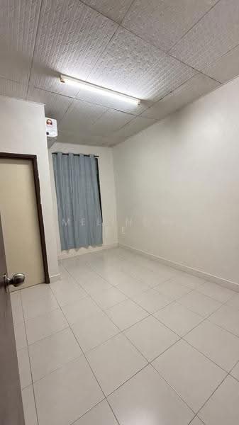 2-storey Terraced House for Sale in Taman Bestari Indah (Ulu Tiram) - Melinda Ee - Interior - PropertyGuru.com.my