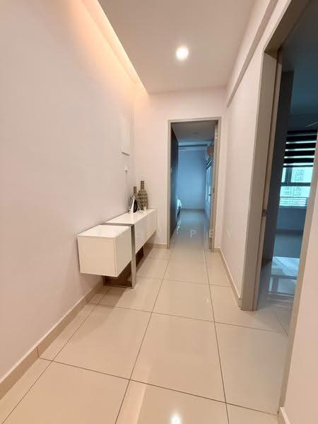 Kondominium untuk Dijual di Tropicana Bay Residences - Wendy Pey - Entrance - PropertyGuru.com.my
