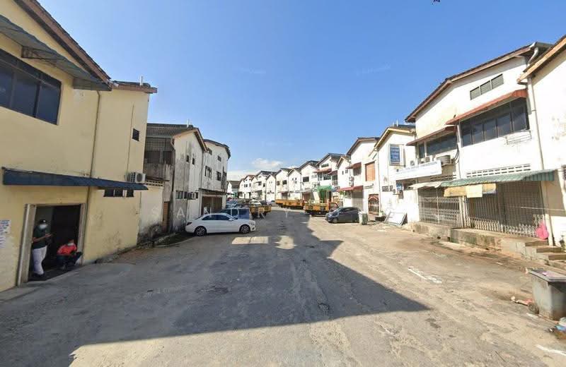Kedai untuk Disewa di Taman Johor Jaya (Johor Bahru) - Sandry Ong - PropertyGuru.com.my