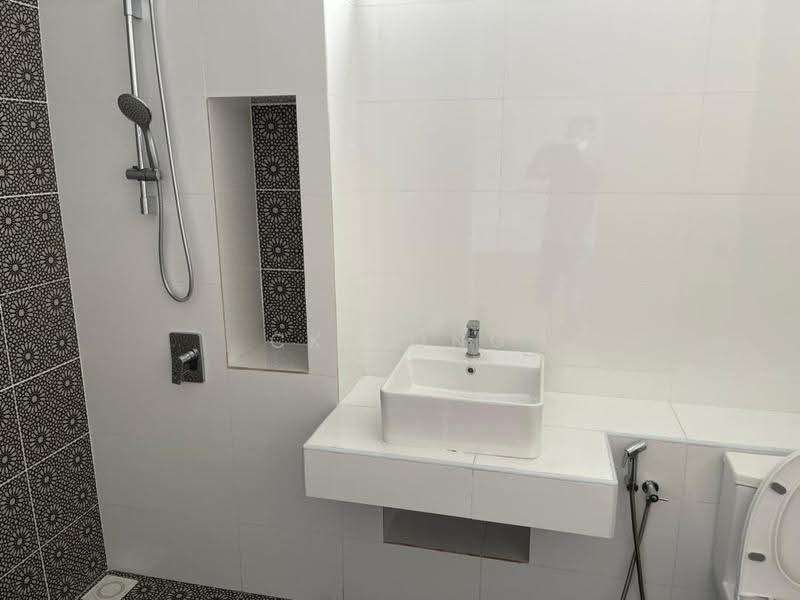 Semi-Detached House for Sale in Kuala Selangor (Selangor) - CK Tong - Bathroom - PropertyGuru.com.my