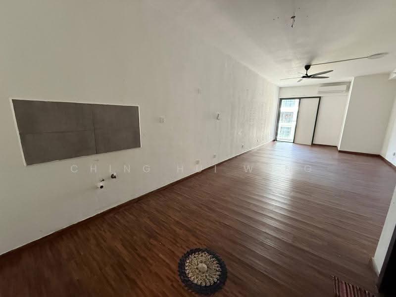 Kediaman Servis untuk Dijual di K Avenue - Ching Hui Wong - Living Room - PropertyGuru.com.my