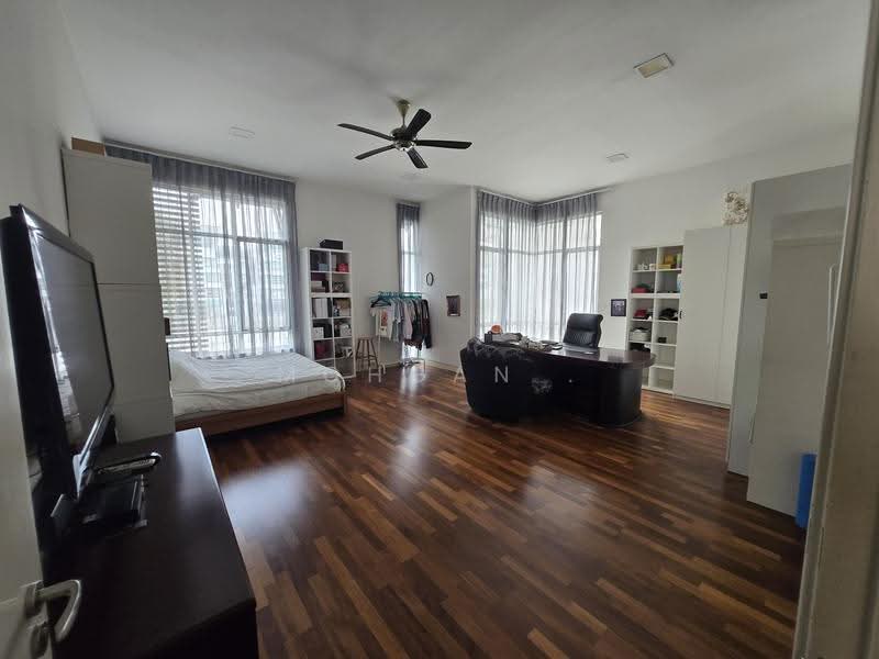Bungalow House for Rent in Shah Alam (Selangor) - Mohgan . - Bedroom - PropertyGuru.com.my