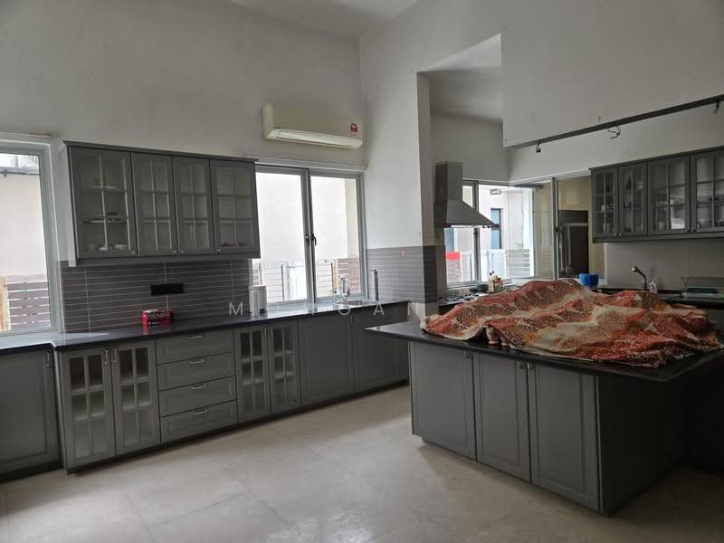 Bungalow House for Rent in Shah Alam (Selangor) - Mohgan . - Kitchen - PropertyGuru.com.my
