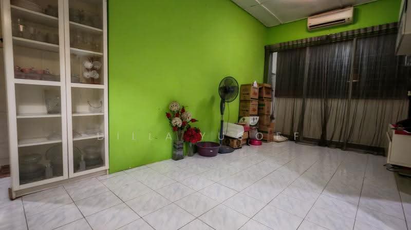 Apartment for Sale at Pangsapuri Putra Impian - DILLA YUSOFF - Living Room - PropertyGuru.com.my