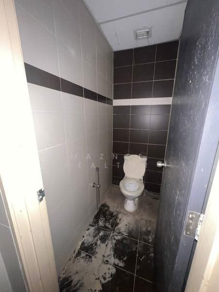 Shop / Office for Rent in Cyberjaya (Selangor) - Maznee Realtor - PropertyGuru.com.my